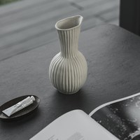 Skalva 貝光花器